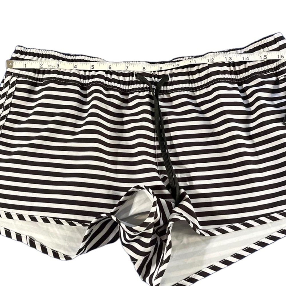 O'Neill Women's Laney 2" Printed Stretch Board Shorts, Size Large - Picture 7 of 7